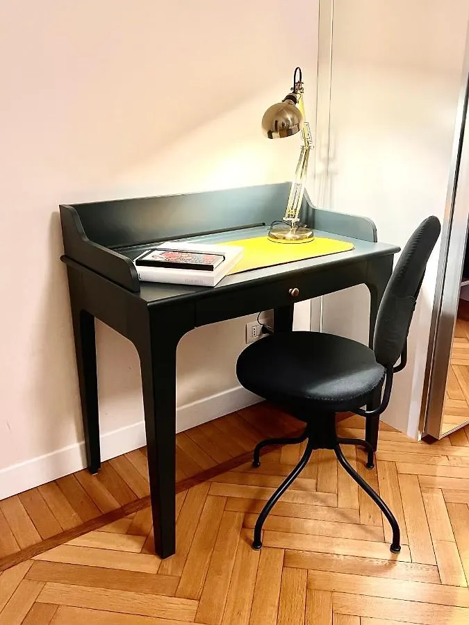 B&B Liberty Suite Milan 0*,